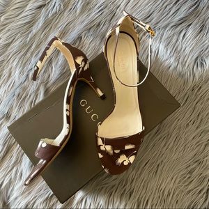 GUCCI orchid print ankle strap heels